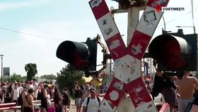 VIDEO Jale la mare, după festivalul „Beach, Please!” din Costinești. Drumul înapoi spre casă a fost chinuitor